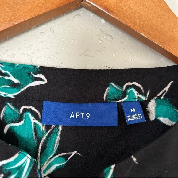 🦋 Apt. 9 Black Green Floral Quarter Zip Sleeveless Blouse Medium - Picture 3 of 7
